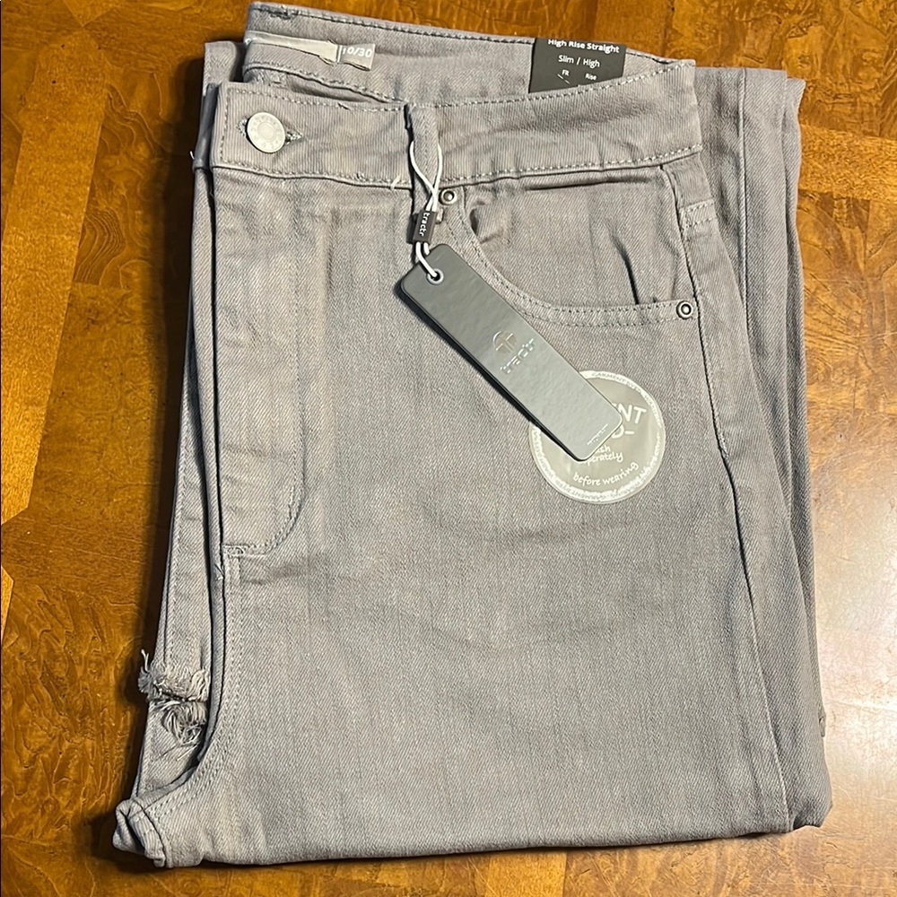 Gray High-Waisted Straight Tractr Jeans